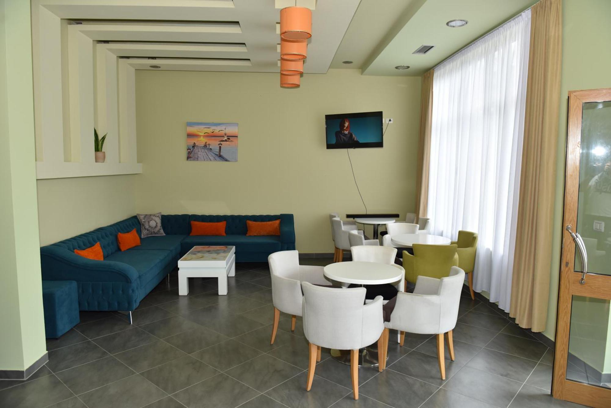 Hotel Vila Namiku Durrës Exterior foto
